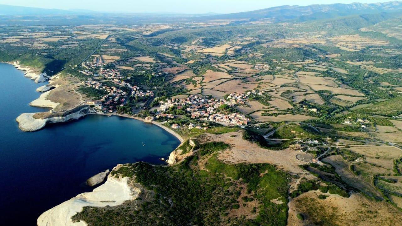 Mary'S Home - 300Mt From The Sea With Mountains View Santa Caterina Di Pittinuri (Sardinia) Exterior foto
